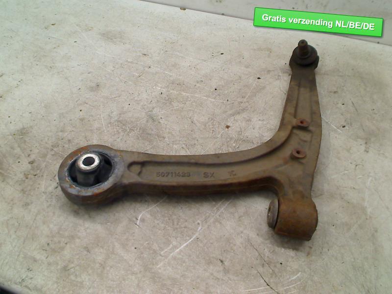 DRAAGARM LINKS VOOR Abarth 500 / 595 / 695 (50710291), Gebruikt, De Bloemendaal 21 21
5221 EB  'S HERTOGENBOSCH, NL, Info@123Parts.nl