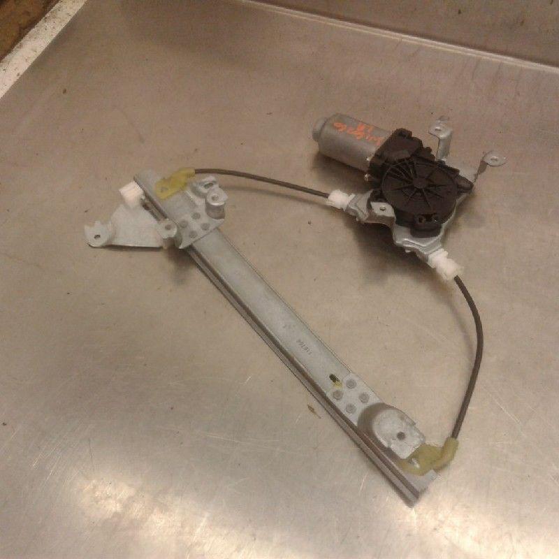 MECANISME VITRE ARRIÈRE GAUCHE Nissan Qashqai (J10), Utilisé, Nissan