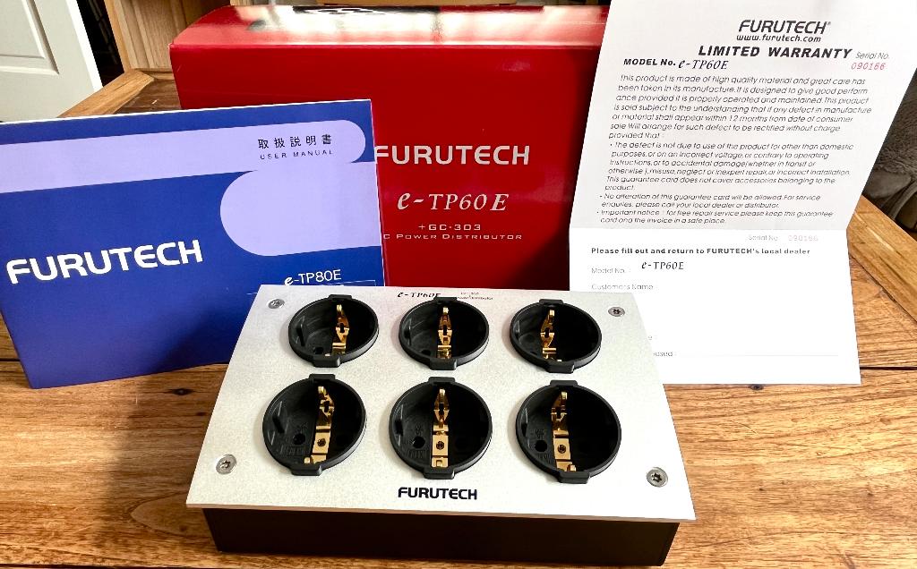 Furutech e-TP60E (G) stekkerdoos + OVP en manual, Ophalen of Verzenden, Zo goed als nieuw