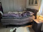 Een elektrisch bed 180x210 met afstandsbediening, Maison & Meubles, Chambre à coucher | Lits boxsprings, 210 cm, Brun, Enlèvement