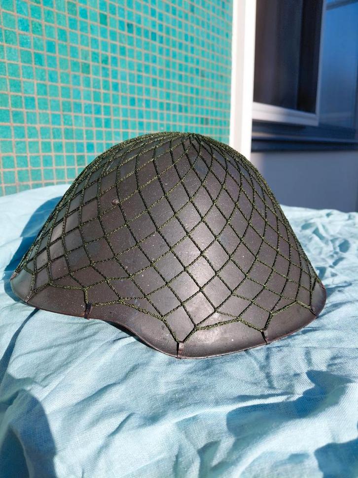 NVA DDR HELM 1961., Verzamelen, Militaria | Algemeen, Ophalen of Verzenden