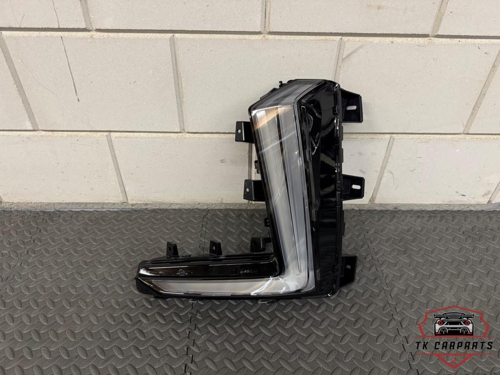 Nouveaux feux de jour LED pour Citro n DS4 9833057780, Autos : Pièces & Accessoires, Citroën, Stellantis N.V., Neuf, Taurusavenue 1
2132 LS  Hoofddorp, NL