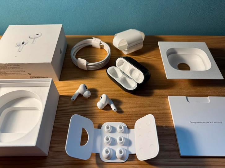 AirPods Pro 2 USBC avec facture + garantie, Télécoms, Téléphonie mobile | Écouteurs, Comme neuf, Enlèvement ou Envoi