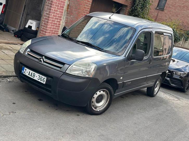CITROËN BERLINGO DIESEL TRES BON ETAT, Autos, Camionnettes & Utilitaires, Particulier, Diesel, Enlèvement