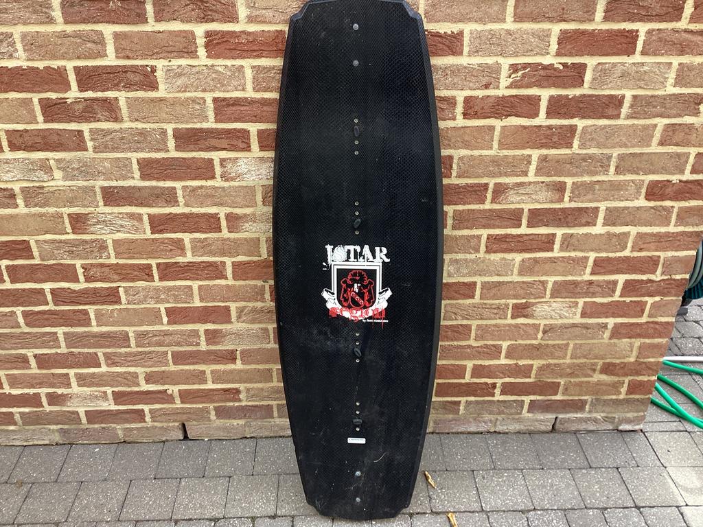 Wakeboard jobe istar 140, Enlèvement, Utilisé, Planche