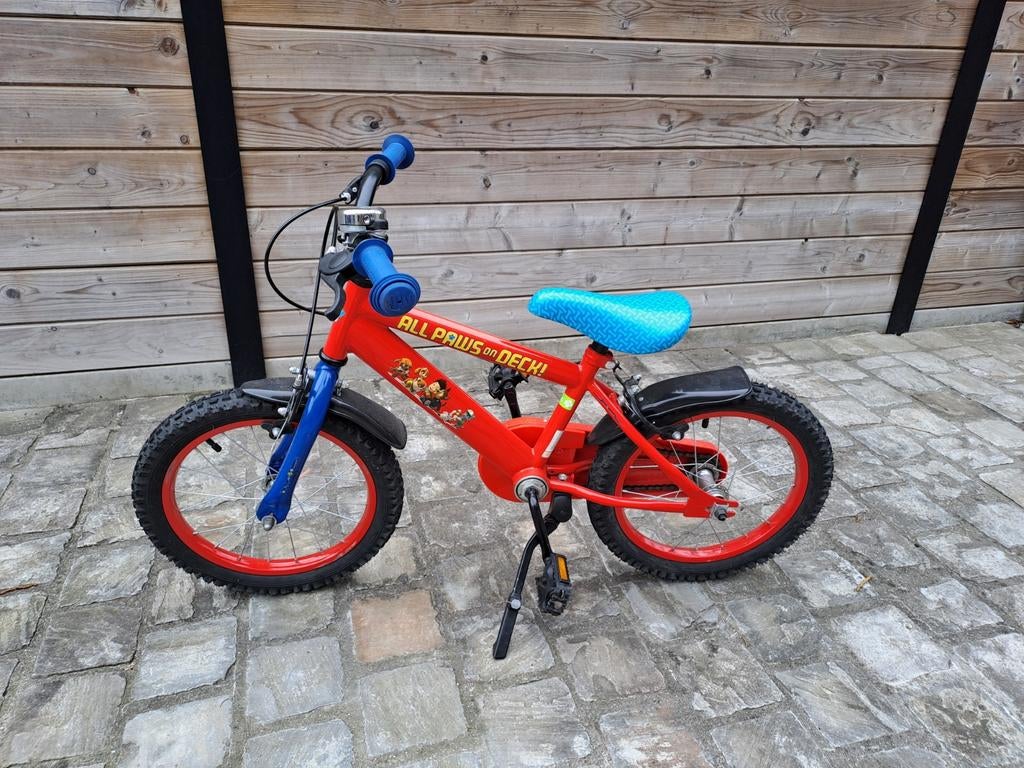 Paw patrol kinderfiets 16 inch (met demonteerbare wieltjes), Vélos & Vélomoteurs, Vélos | Vélos pour enfant, Utilisé, 16 à 20 pouces