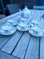 Mooi oud koffie of theeservies, 6 tassen met ondertas, pot, Ophalen of Verzenden