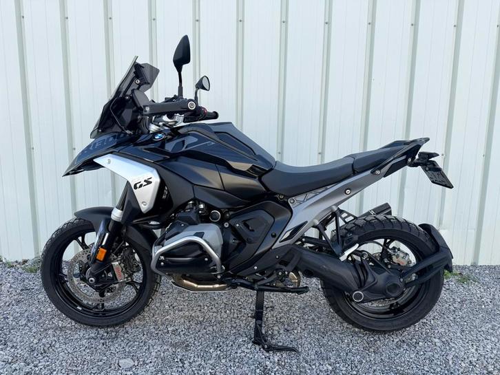 BMW R 1300 GS Triple Black 2024 BTW aftrekbaar, Motoren, Motoren | BMW, Bedrijf, Toermotor, meer dan 35 kW, 2 cilinders, Motorrijbewijs A