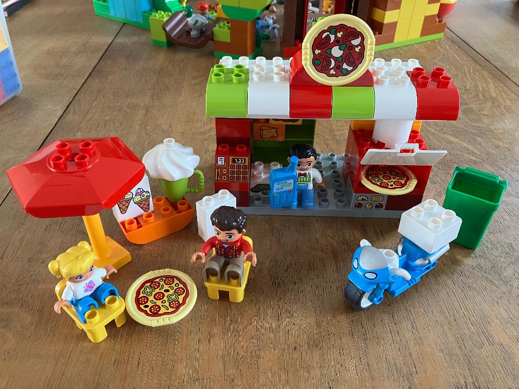 Lego Duplo : 10834 : La pizzeria, Gebruikt, Ophalen of Verzenden, Compleet, Duplo