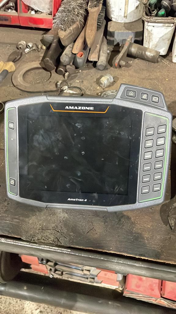 Amazone sproeier uf2002, Ophalen