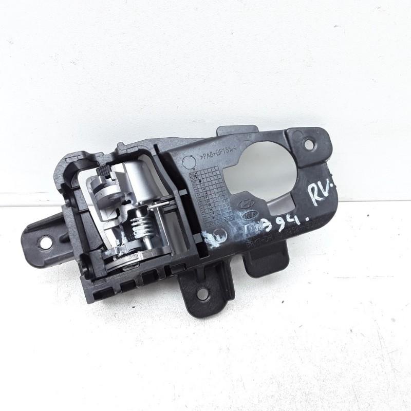 POIGNEE EXTERIEURE AVANT DROITE i30 (GDHB5) (|82623GD000|), Utilisé, Droite, Hyundai