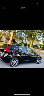 Volvo V40 “Ocean Race” 2.0 diesel // euro 6b, Auto's, Voorwielaandrijving, 1998 cc, Zwart, Leder