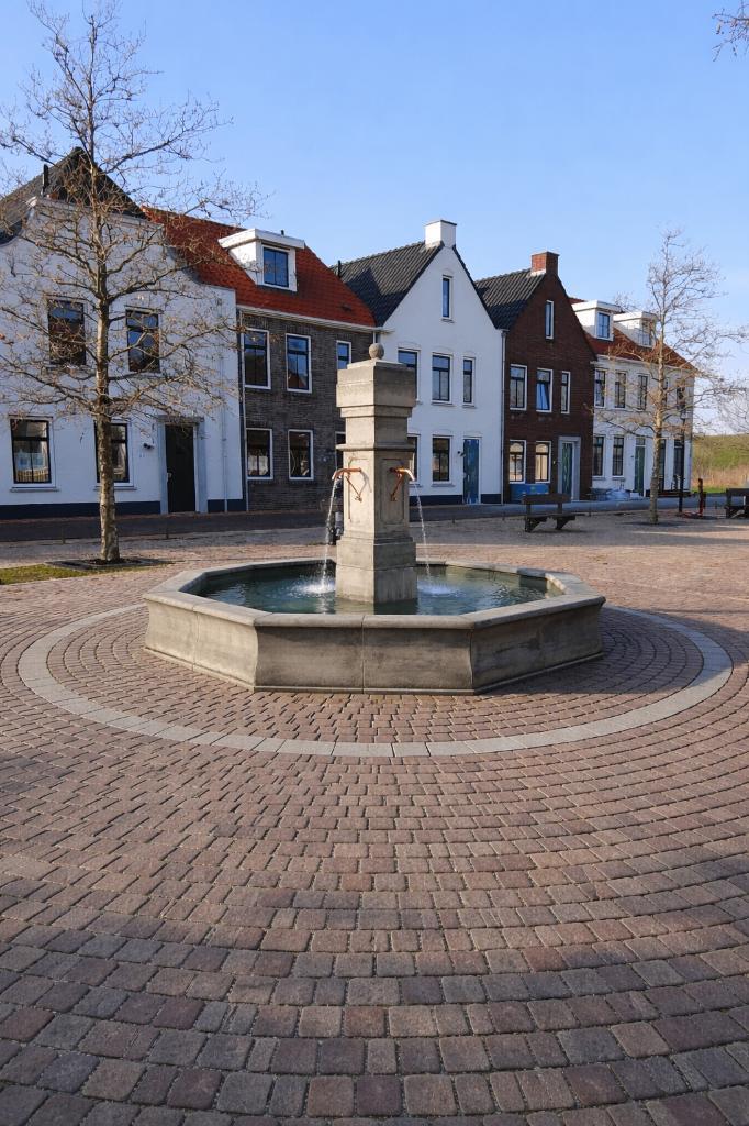 Fontaine Mega Village, Jardin & Terrasse, Pièces d'eau & Fontaines, Neuf, Fontaine, Béton, Enlèvement