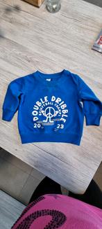 Blauw truitje met witte print maat 92, Kinderen en Baby's, Kinderkleding | Maat 92, Ophalen