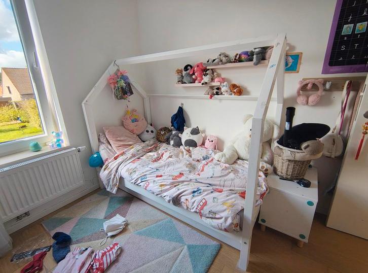 Lit Cabane pour parent Bricoleur!, Enfants & Bébés, Chambre d'enfant | Lits, Matelas, Enlèvement
