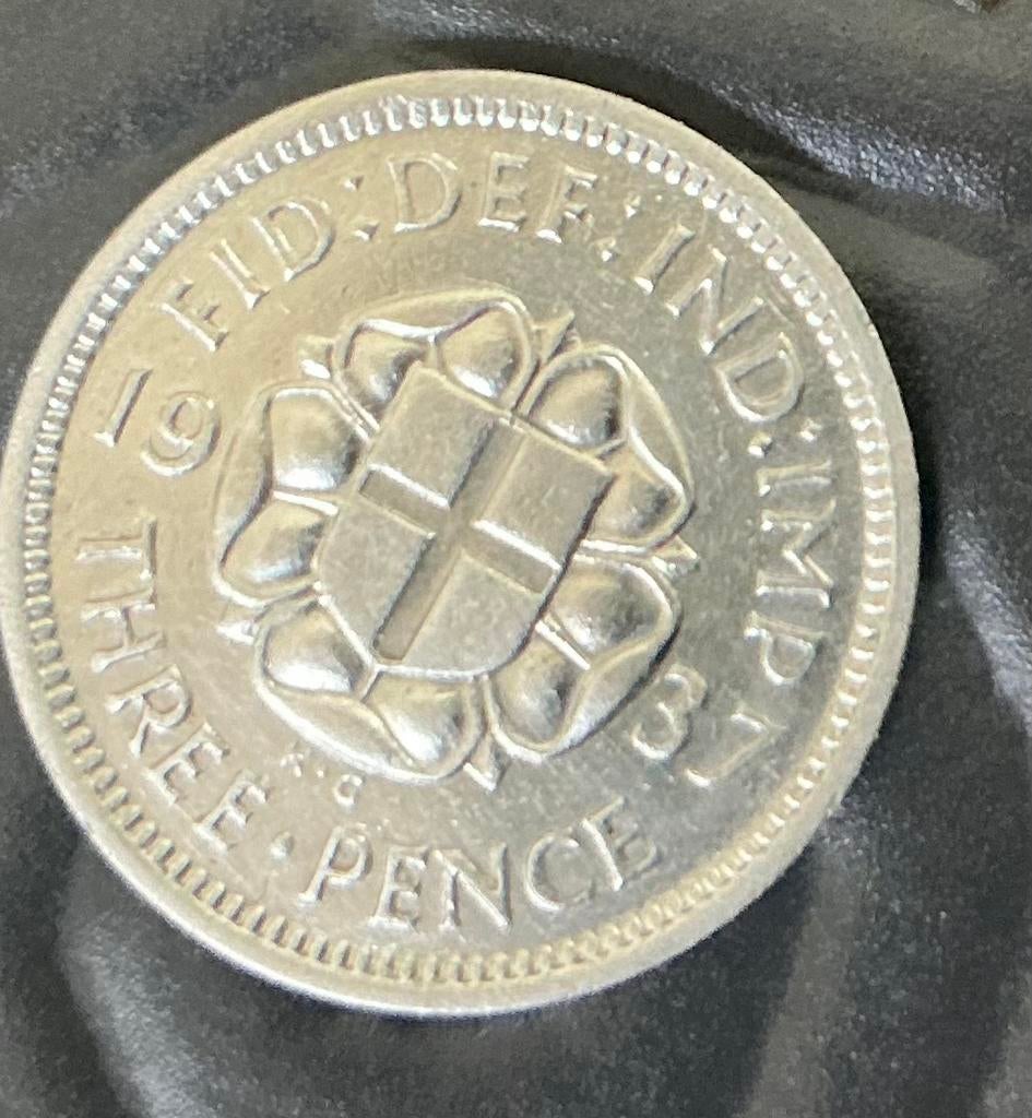 Brits muntstuk 3 pence 1937, Verzamelen, Overige Verzamelen, Verzenden, Zo goed als nieuw