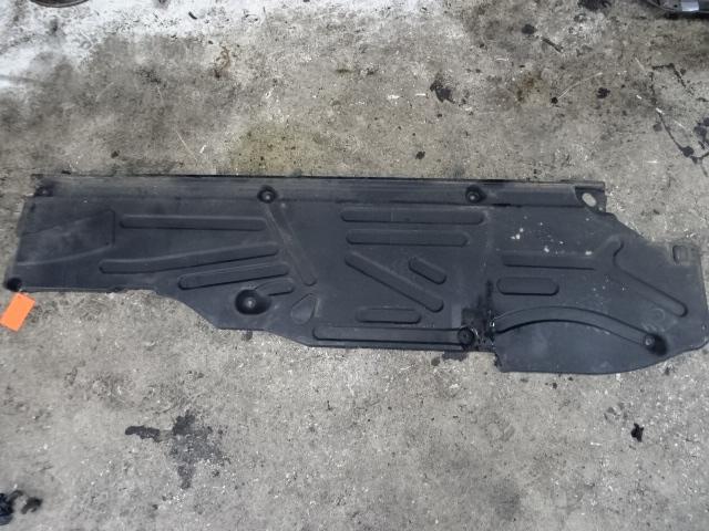 MOTORBESCHERMPLAAT Mercedes-Benz C (W203) (01-2000/02-2007), Auto-onderdelen, Carrosserie, Mercedes-Benz, Gebruikt