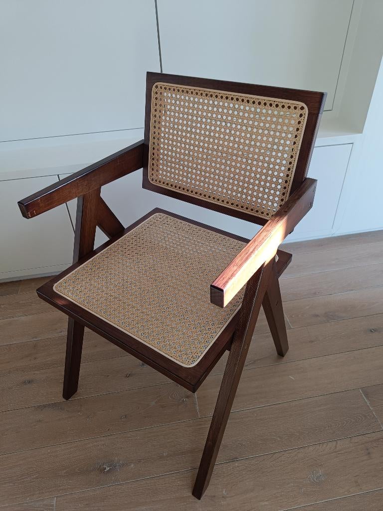 Stoelen (binnen) hout en rotan (Pierre Jeanneret inspired), Ophalen, Twee, Bruin, Hout