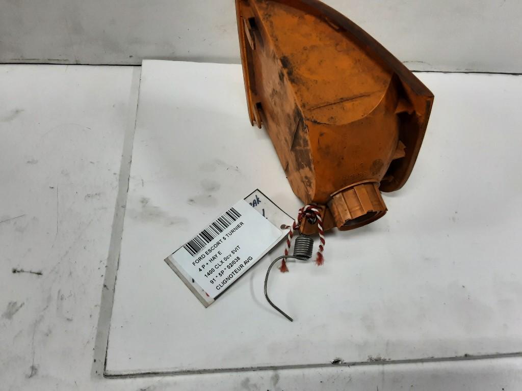 CLIGNOTANT AVANT GAUCHE Ford Escort 5 (ANL), Mevr. I. Hauben, Rue de l'Espoir 34 34
4030  GRIVEGNÉE, BE, Info@Collignon.be, Ford