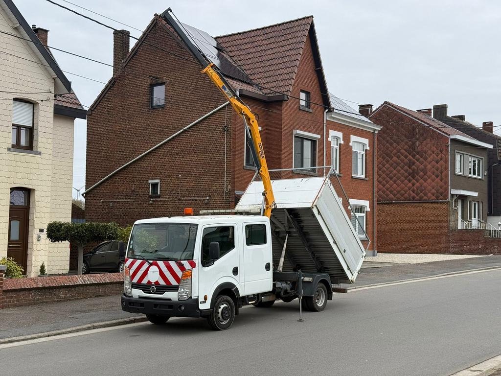 Nissan Cabstar Benne Basculante avec grue Prêt a immatriculé, Auto's, Particulier, Euro 4, Te koop, Nissan