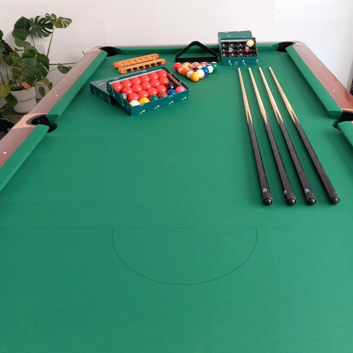 Pooltafel f9 Buffalo professional series, Sports & Fitness, Billards & Billards américains, Table de billard, Table de billard