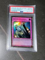 Yu-Gi-Oh! Solemn Judgment Maximum Gold PSA 8, Ophalen of Verzenden, Zo goed als nieuw, Foil