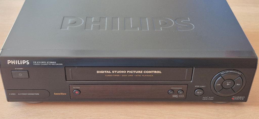 Prima VHS stereo videospeler / video recorder PHILIPS VR610, Audio, Tv en Foto, Videospelers, Ophalen of Verzenden, Zo goed als nieuw