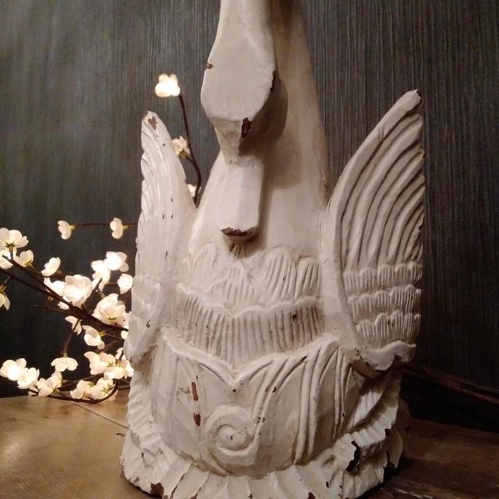 Grand cygne sculpté en bois ancien., Antiquités & Art, Curiosités & Brocante, Envoi