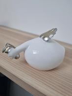 Petite poule J-line, Enlèvement