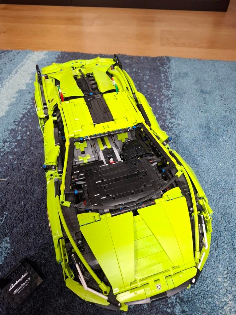 Lego lamborghini sian FKP 37, Ophalen of Verzenden, Zo goed als nieuw
