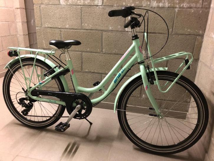 Meisjesfiets bnb bike 24 inch, Fietsen en Brommers, Fietsen | Meisjes, Zo goed als nieuw, 24 inch, Handrem, Versnellingen, Ophalen