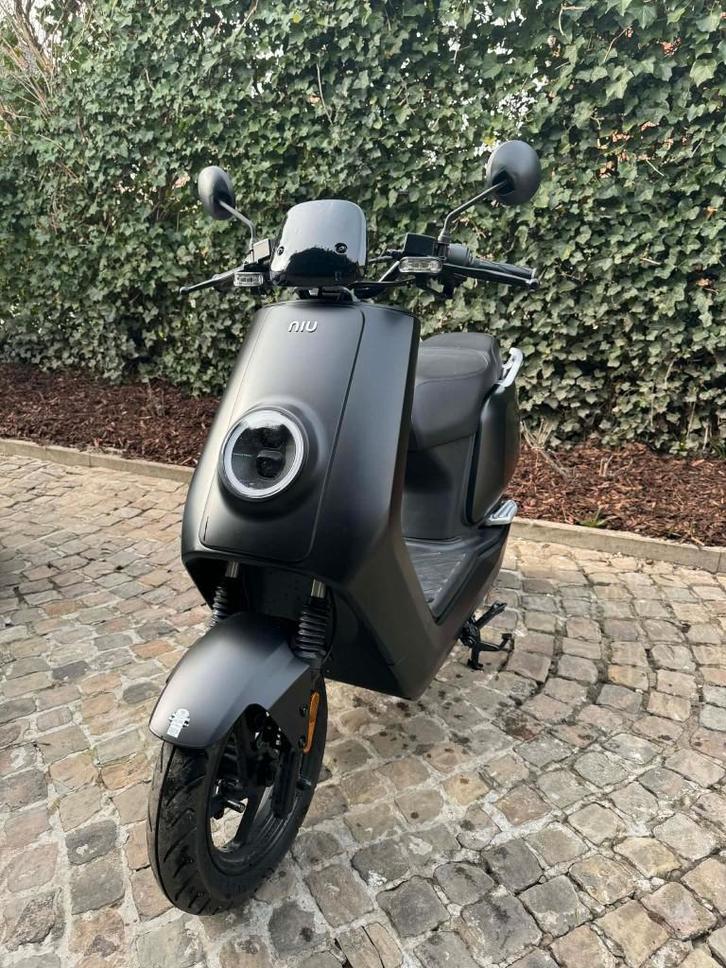elektrische scooter, Fietsen en Brommers, Scooters | Vespa, Zo goed als nieuw, Overige modellen, Klasse B (45 km/u), Elektrisch