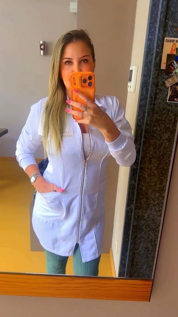 Luana | Professional Massage Therapist, Stoelmassage