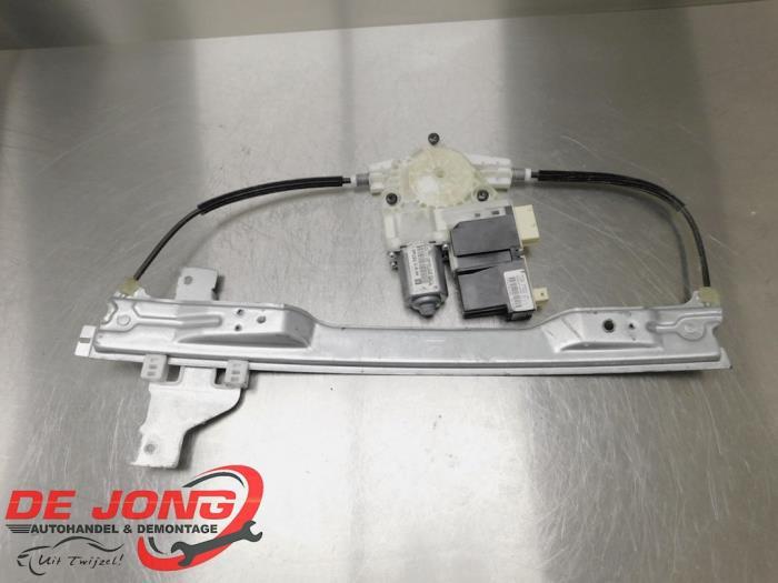 Mécanique vitre 4portes avant gauche d'un Citroen C4, -, 3 mois de garantie, Utilisé, -