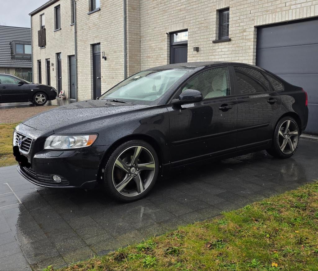 Volvo s40 met veel opties en weinig km's, Autos, Volvo, Euro 5, Achat, Boîte manuelle, Diesel