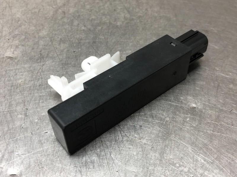 KEYLESS ACCESS ANTENNE Mazda CX-5 I (KE,GH) (|KD45676NXA|), Hitdorfer Straße 73
51371  Leverkusen, DE, Gebruikt, Mazda, Info@mazda.de