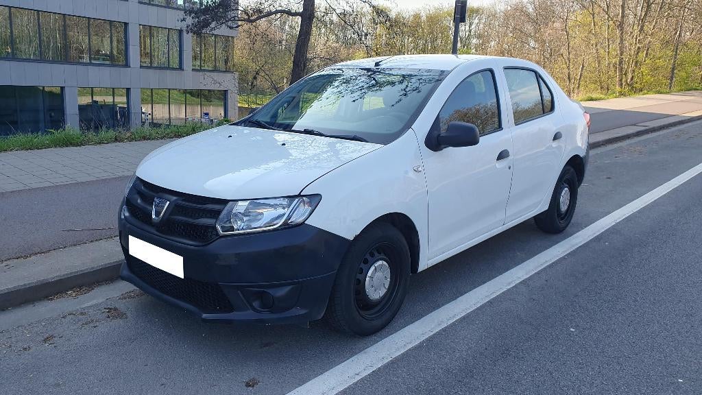 Dacia Logan 1.2 benzine 2016. met keuring, Auto's, Dacia, Voorwielaandrijving, 4 deurs, Stof, https://public.car-pass.be/vhr/76d67935-5114-4fca-9912-7752419f7352