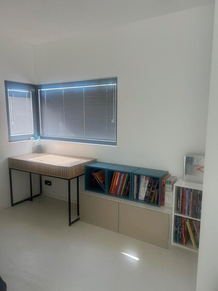 Bureau en bois plaqué, Maison & Meubles, Bureaux, Comme neuf, Bureau d'écolier, Autres marques, Moderne, Bois, Noir, Enlèvement