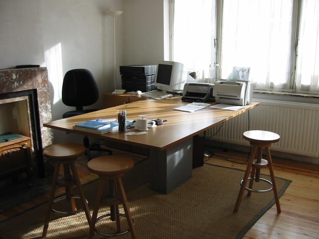 Bureau unique (ensemble avec table et armoires), Maison & Meubles, Autres marques, Autres styles, Autres matériaux, Enlèvement