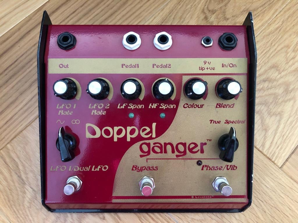 Lovetone Doppelganger Phaser Vibrato zeldzaam, Muziek en Instrumenten, Effecten, Gebruikt, Overige typen, Verzenden