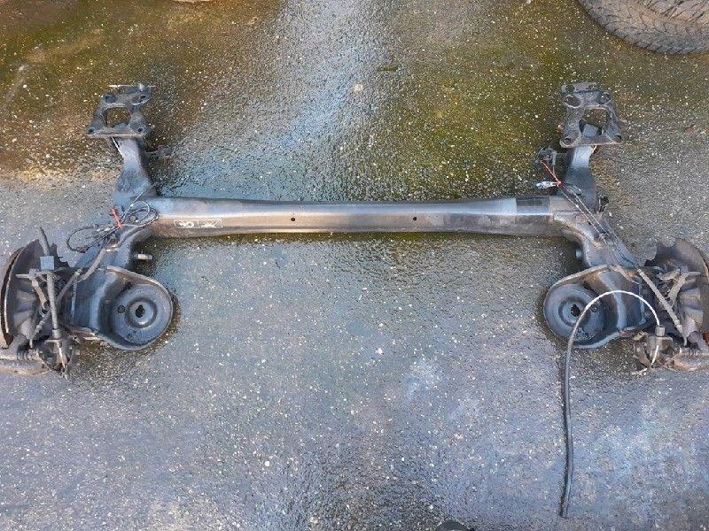 ESSIEU ARRIÈRE FWD Partner Tepee (7A / B/C/D/E/F/G/J/P/S), Autos : Pièces & Accessoires, Utilisé, Peugeot