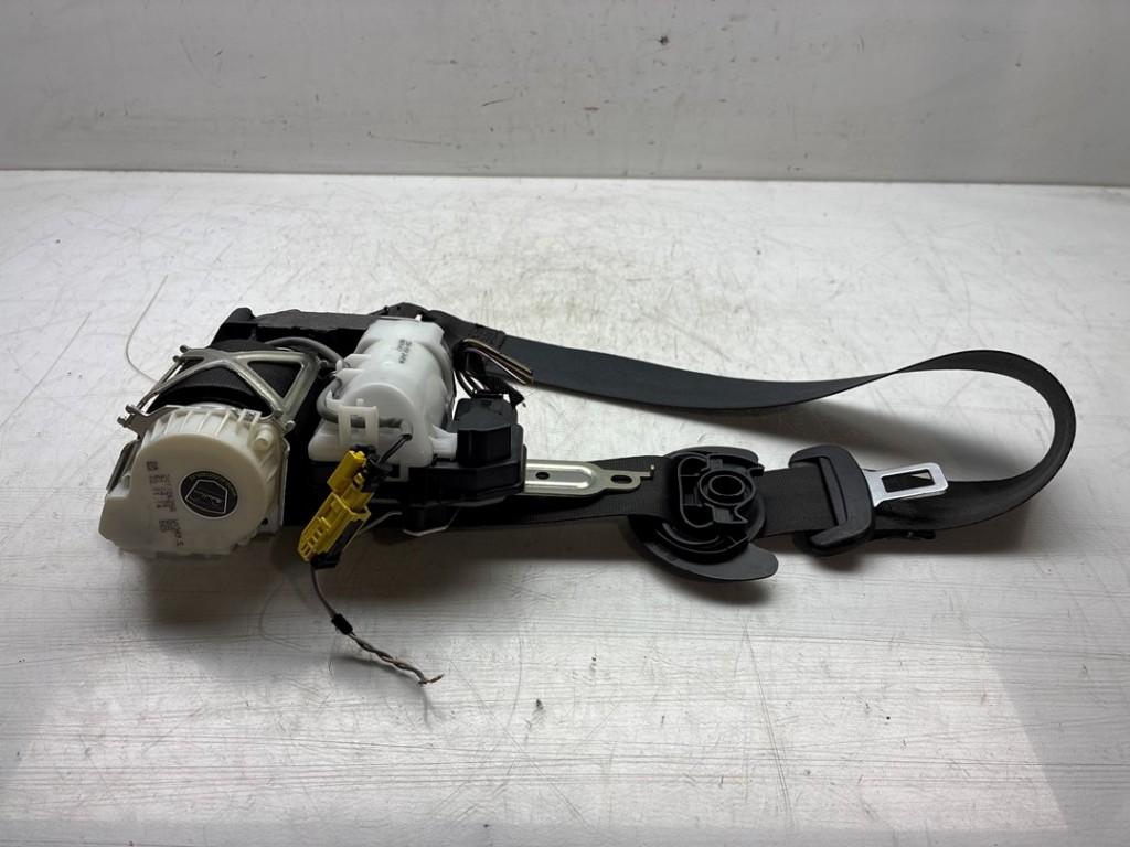 CEINTURE DE SECURITE AVANT DROIT Volkswagen Golf VII (AUA), Autos : Pièces & Accessoires, Volkswagen, Volkswagen AG, Utilisé, Kundenbetreuung@volkswagen.de