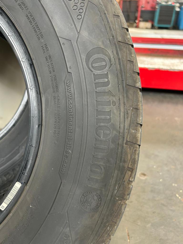 Banden caravan of aanhangwagen, Ophalen, Zo goed als nieuw