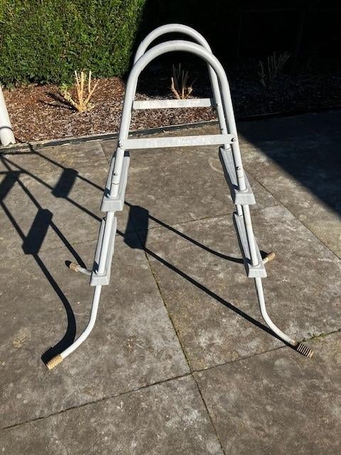 Zwembadladder - Zwembadtrap, Tuin en Terras, Zwembad-toebehoren, Ophalen, Gebruikt, Ladder