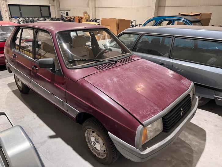 Citroën Visa Club 650, Autos, Citroën, Particulier, Autres modèles, Essence, Euro 1, Berline, 5 portes, Boîte manuelle, Rouge