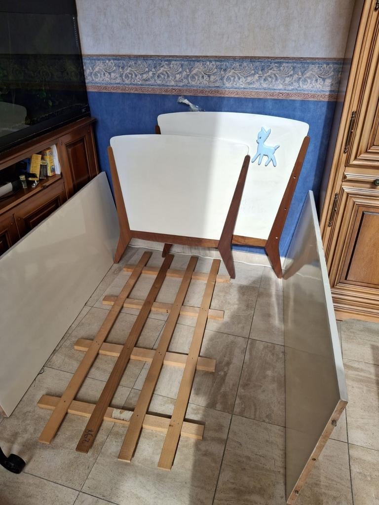 Lit bébé vintage 1959., Enlèvement