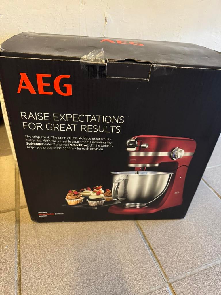 AEG Keukenmixer - Keukenrobot - Rood - Nieuwstaat!, Electroménager, Mélangeurs de cuisine, Enlèvement ou Envoi, Comme neuf