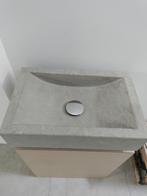 Handwasser met kastje, Ophalen