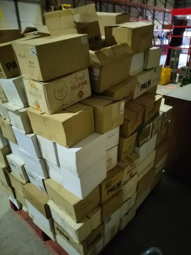 Grote pallet met bierglazen, Verzamelen, Glas en Drinkglazen, Ophalen