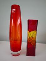 2 rode vazen van 23cm en 31cm hoog, Ophalen of Verzenden